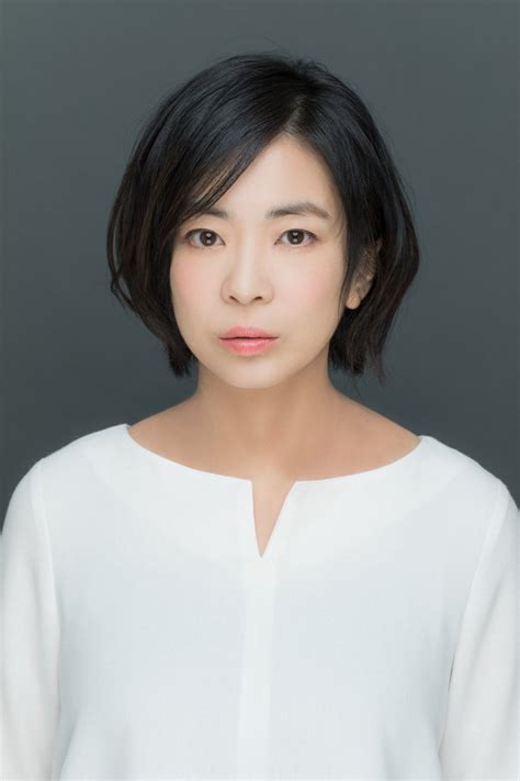 村上真希